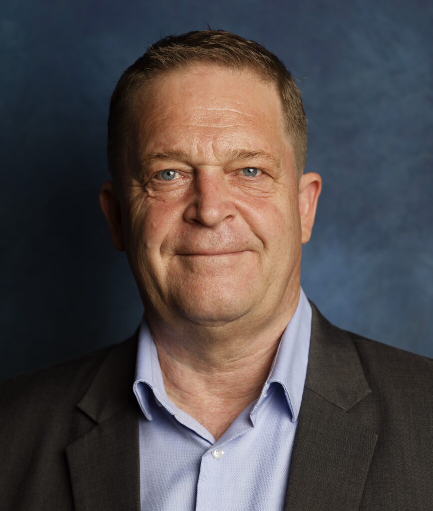 Hans Guttman, headshot
